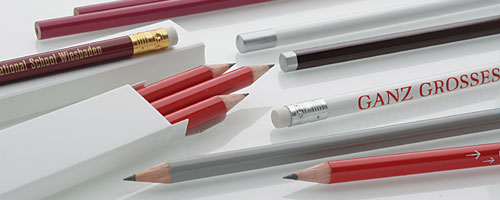 Bleistift natur, farbig lackiert